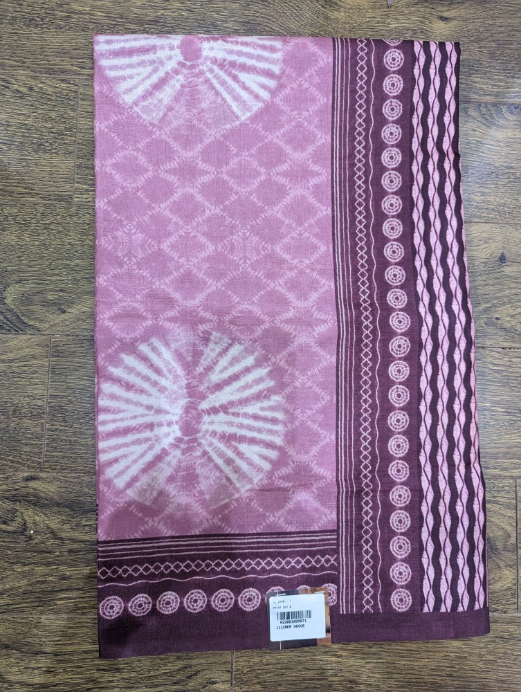  Batik print sari 