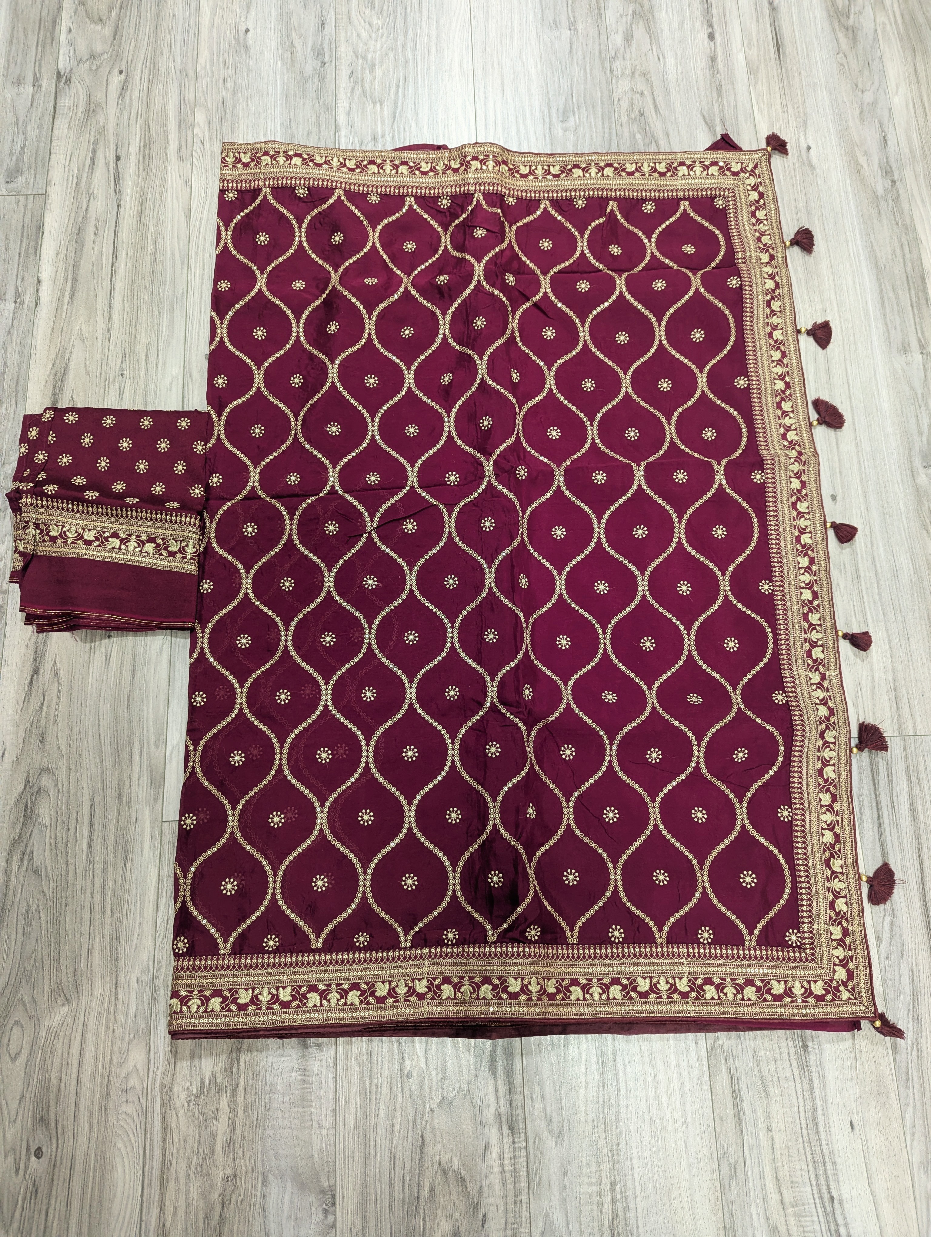 Saris